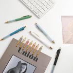 Linbsunne Ballpoint Pens Black Medium Point 1mm Pen with Super Soft Grip Ball Point Pen for Men Women Retractable Pens (gold-12 pcs) - Image 4