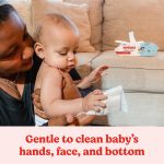 Huggies Simply Clean Unscented Baby Diaper Wipes, 11 Flip-Top Packs (704 Wipes Total), Packaging May Vary - Image 2